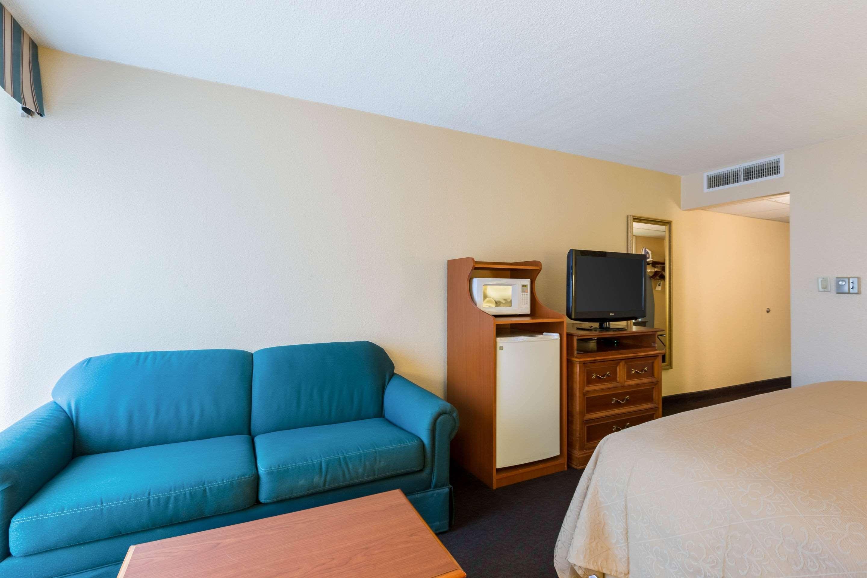 Doniphan Quality Inn And Conference Center I-80 Grand Island מראה חיצוני תמונה