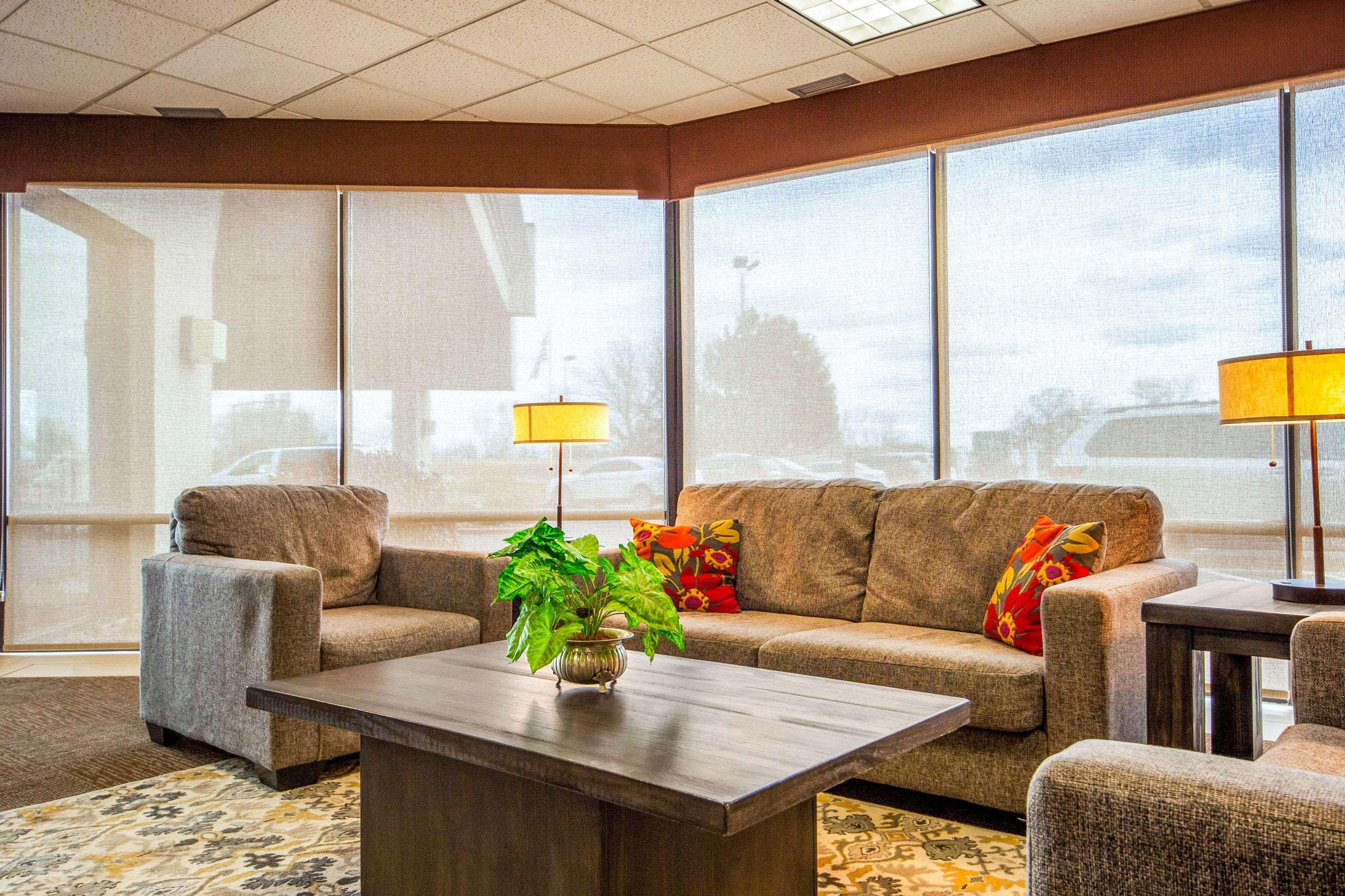 Doniphan Quality Inn And Conference Center I-80 Grand Island מראה חיצוני תמונה