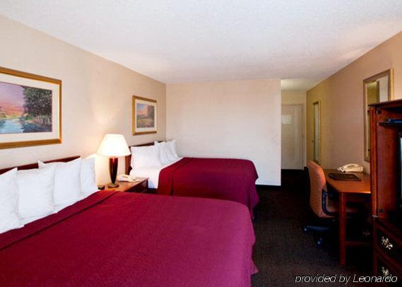 Doniphan Quality Inn And Conference Center I-80 Grand Island חדר תמונה