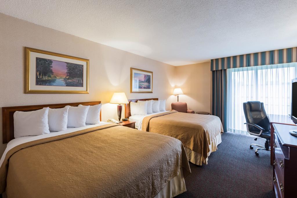 Doniphan Quality Inn And Conference Center I-80 Grand Island מראה חיצוני תמונה